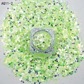 AQ11-2 A dazzling display of glitter that brings joy to the heart and soul