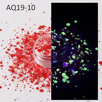AQ19-10Glittering confetti raining down in celebration