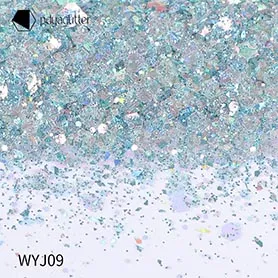 WYJ09Glowing with bliss and satisfaction